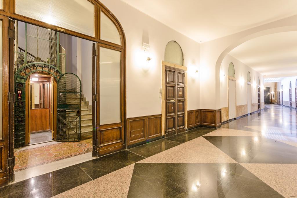 Townhouse By The Spanish Steps Rome Room photo